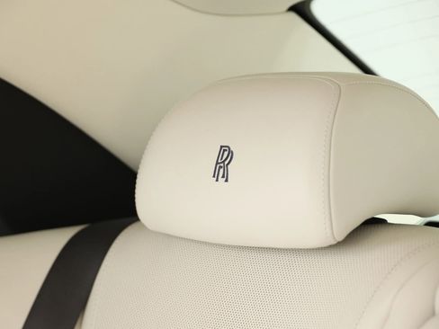 Used 2015 Rolls-Royce Ghost RWD image 60