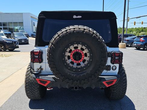 Used 2020 Jeep Wrangler Unlimited Rubicon w/ Quick Order Package 28Y Recon AWD/4WD image 5