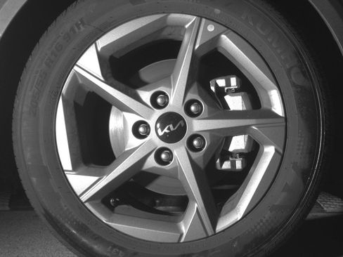 Used 2025 Kia K4 FWD image 13