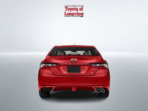 Used 2024 Toyota Camry LE image 5