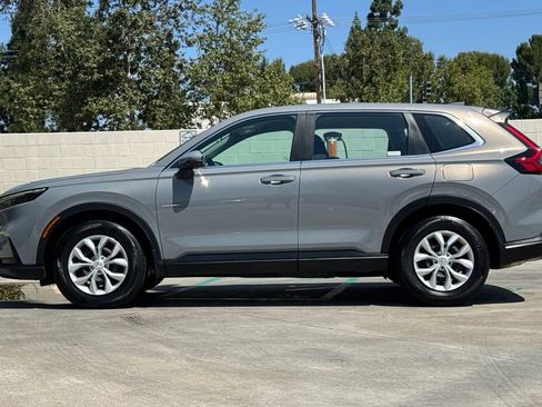 Used 2024 Honda CR-V LX image 10