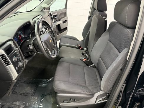Used 2018 Chevrolet Silverado 1500 LT w/ All Star Edition image 11