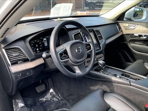 Used 2021 Volvo XC90 T6 Inscription image 13