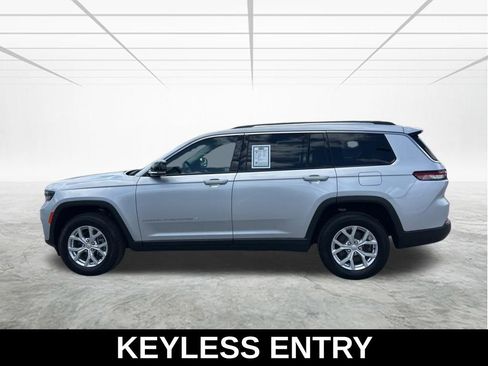 Certified 2024 Jeep Grand Cherokee L Limited RWD image 8