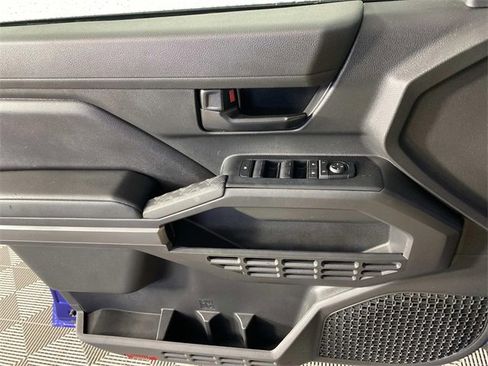 Used 2024 Toyota Tacoma SR5 image 23