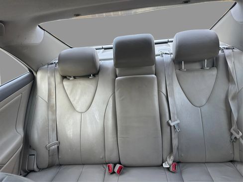Used 2007 Toyota Camry XLE FWD image 26