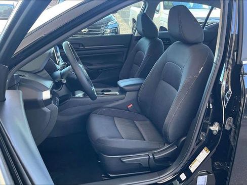 Certified 2025 Nissan Altima 2.5 S image 8