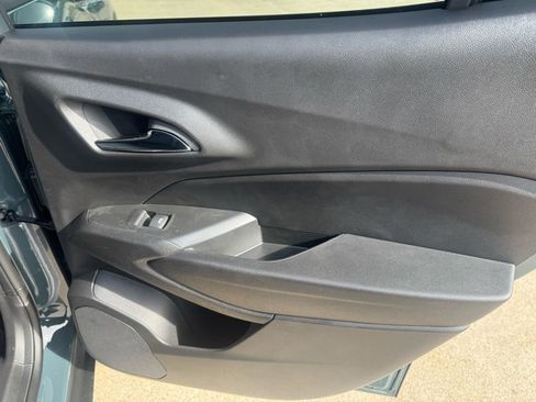 New 2026 Chevrolet Trax LT w/ Midnight Edition image 19