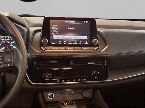 Used 2021 Nissan Rogue SV image 20