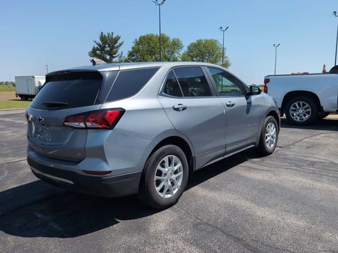 Used 2024 Chevrolet Equinox LT w/ LPO, Floor Liner Package FWD image 12