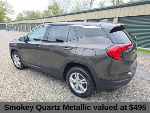 Used 2019 GMC Terrain SLE w/ LPO, Floor Liner Package AWD/4WD image 3