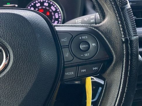 Certified 2021 Toyota RAV4 LE FWD image 16
