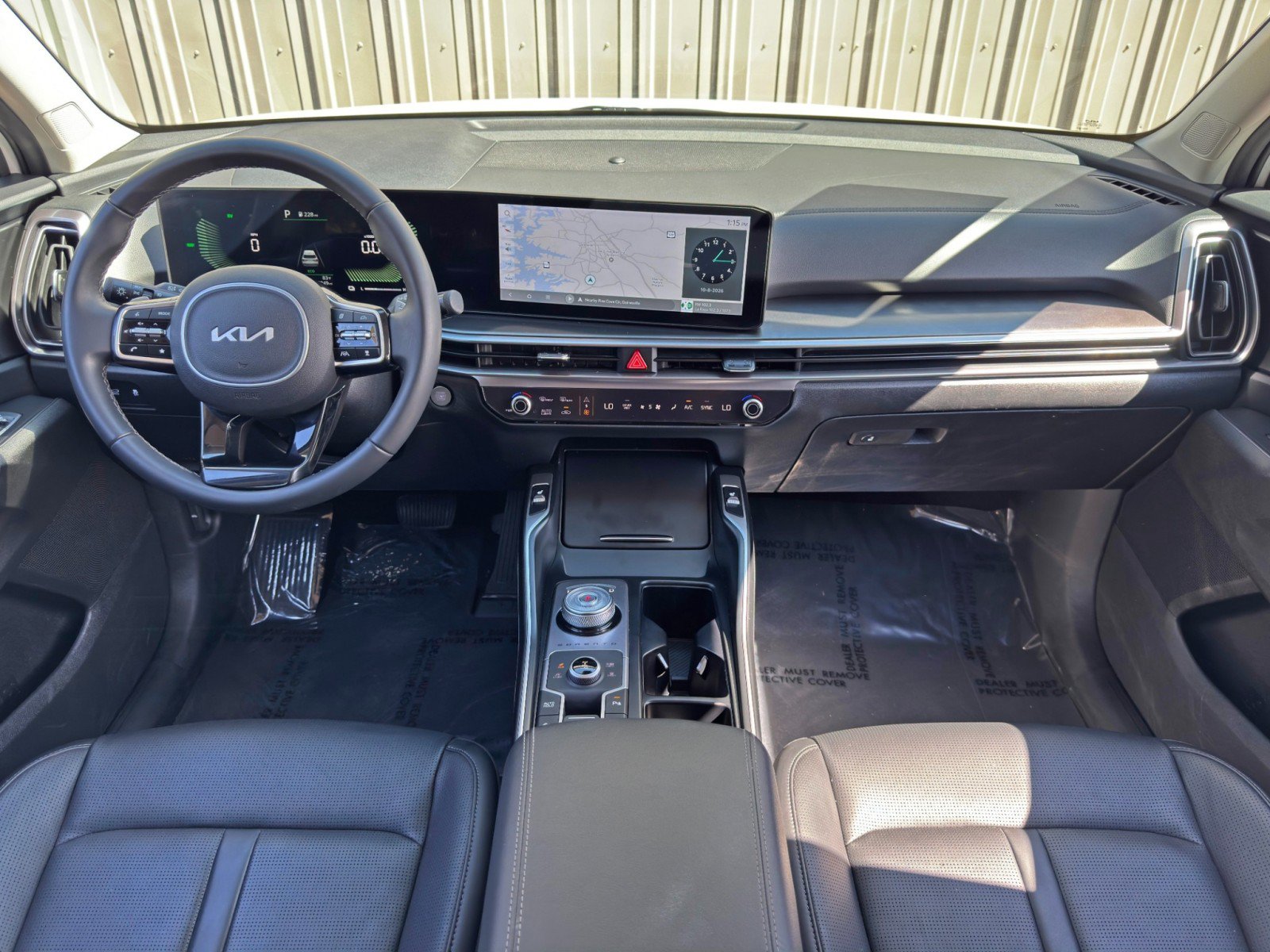 Used 2025 Kia Sorento EX AWD/4WD image 9