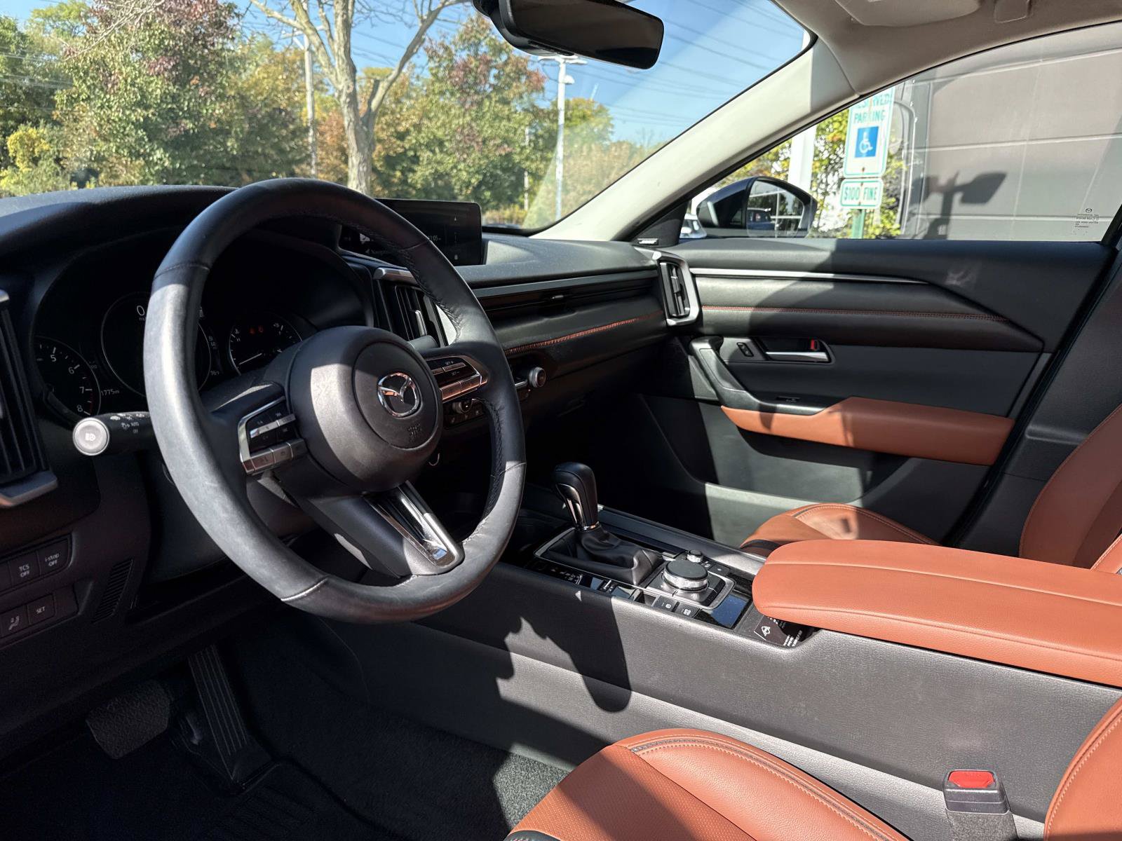 Used 2025 MAZDA CX-50 AWD 2.5 Turbo w/ Premium Pkg image 25