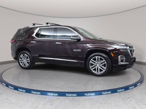 Used 2023 Chevrolet Traverse High Country AWD/4WD image 6