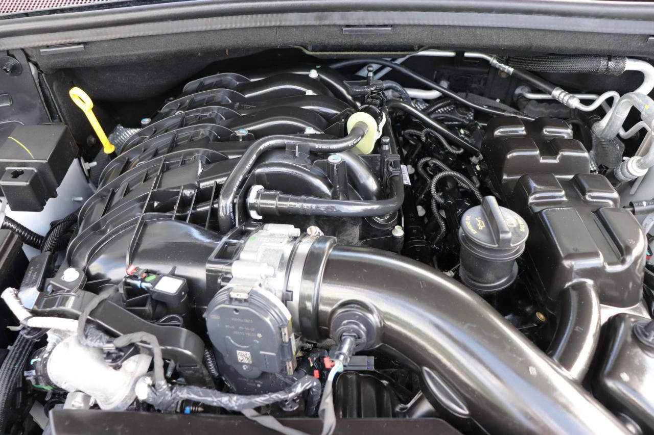 Used 2025 Dodge Durango GT AWD/4WD image 56