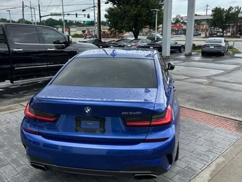 Used 2021 BMW M340i RWD image 12