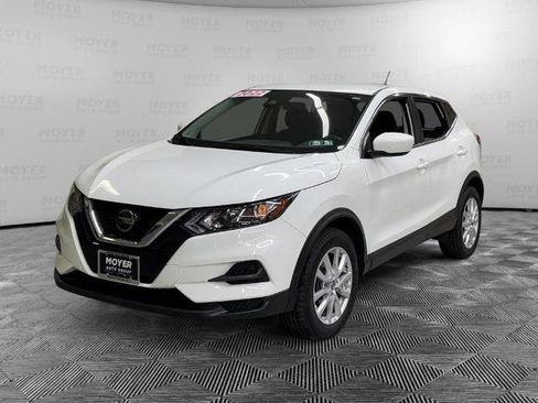 Certified 2022 Nissan Rogue Sport S AWD/4WD image 1