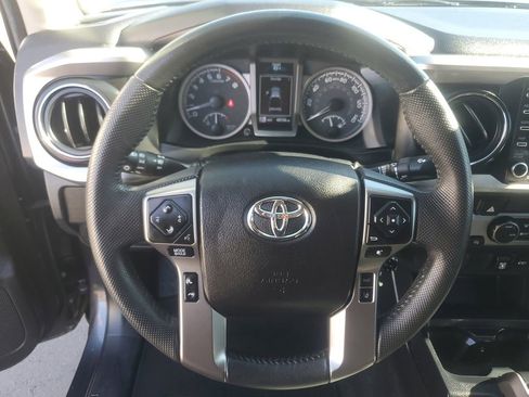 Used 2022 Toyota Tacoma SR5 image 19