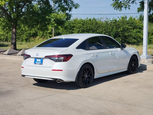 Used 2025 Honda Civic Sport image 5