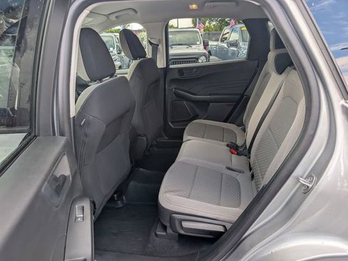 Used 2022 Ford Escape SE image 13