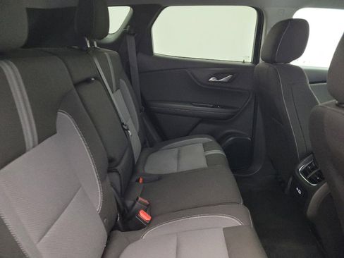 Used 2024 Chevrolet Blazer LT w/ Convenience Package FWD image 19