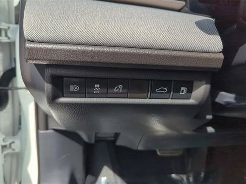 Used 2025 Toyota Camry LE FWD image 15