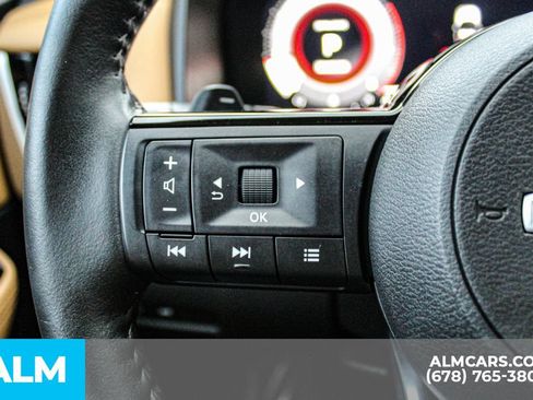 Used 2023 Nissan Rogue Platinum w/ Platinum Premium Package FWD image 24