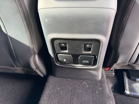 Used 2024 Ford Bronco Outer Banks AWD/4WD image 11