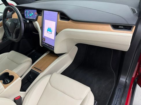 Used 2020 Tesla Model X AWD/4WD image 11