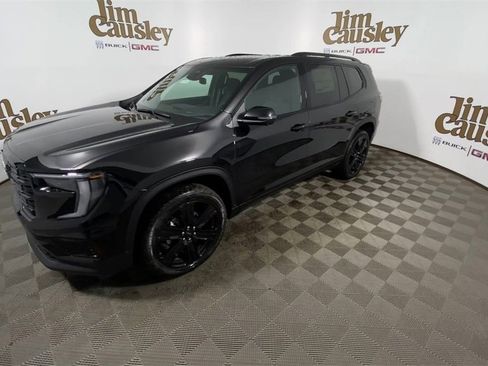 Used 2025 GMC Acadia Elevation w/ Black Edition image 4