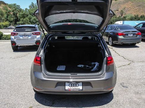 Used 2015 Volkswagen e-Golf Limited Edition FWD image 25