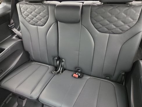 Used 2020 Hyundai Palisade Limited FWD image 9