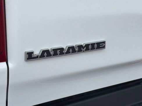 Used 2023 RAM 1500 Laramie AWD/4WD image 22