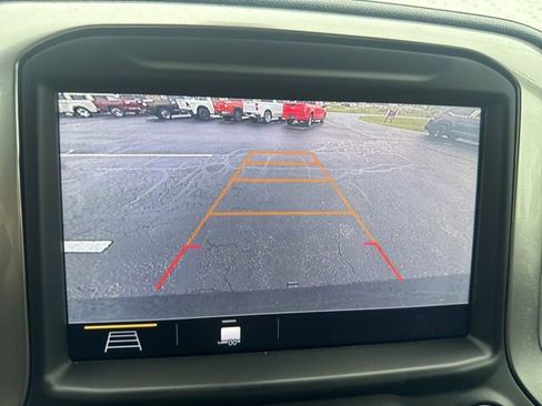 Used 2019 Chevrolet Silverado 1500 RST AWD/4WD image 26