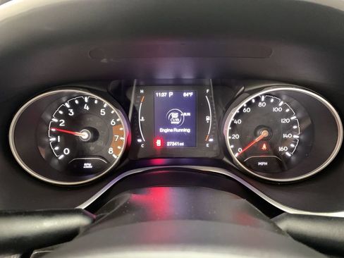 Used 2020 Jeep Compass Latitude w/ Cold Weather Group AWD/4WD image 13