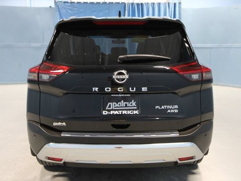 Used 2023 Nissan Rogue Platinum w/ Platinum Premium Package AWD/4WD image 32