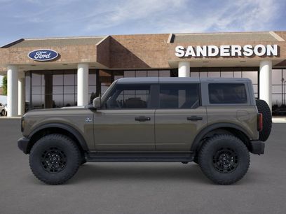 New 2026 Ford Bronco Outer Banks w/ Sasquatch Package