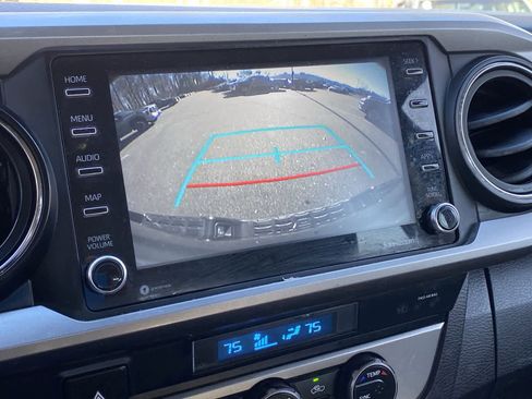 Used 2021 Toyota Tacoma SR5 image 31