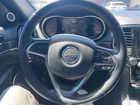 Used 2019 Jeep Grand Cherokee High Altitude AWD/4WD image 9