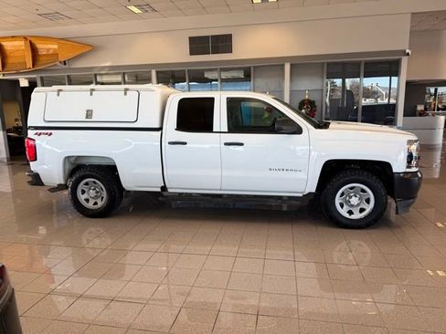 Used 2019 Chevrolet Silverado 1500 W/T w/ WT Convenience Package image 2