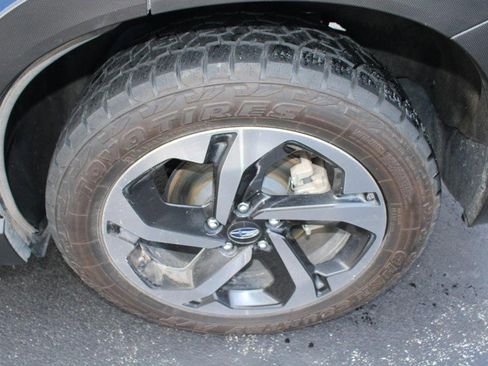 Used 2023 Subaru Forester Touring image 8