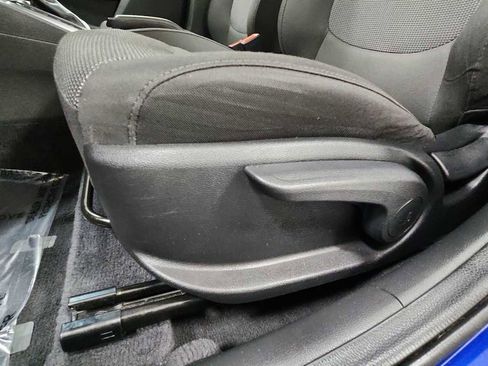 Used 2018 Hyundai Accent SE image 14