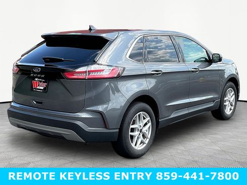 Used 2024 Ford Edge SEL AWD/4WD image 6