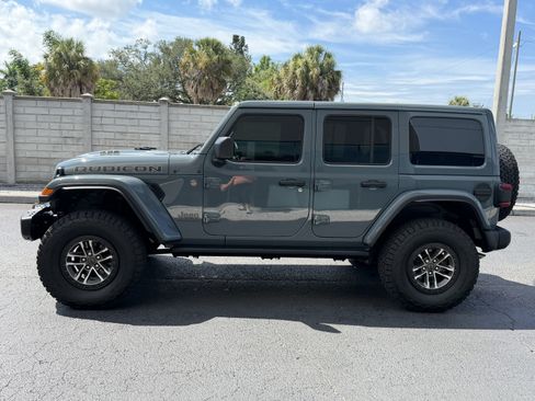 Used 2024 Jeep Wrangler Unlimited Rubicon 392 AWD/4WD image 2
