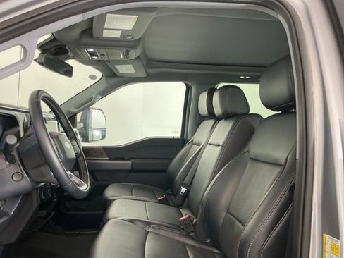 Used 2024 Ford F350 Lariat w/ Camper Package image 18