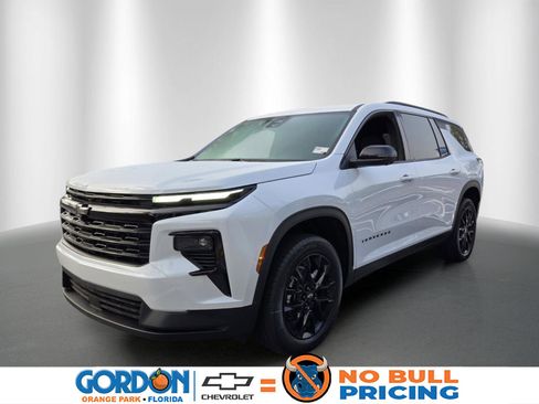 New 2026 Chevrolet Traverse LT w/ Midnight/Sport Edition FWD image 1
