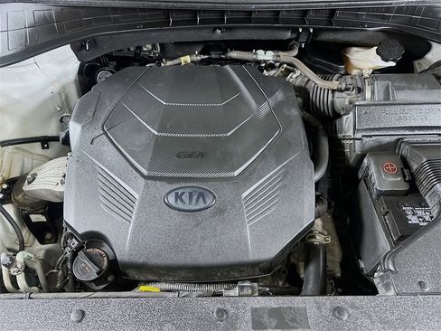 Certified 2020 Kia Sorento S image 33