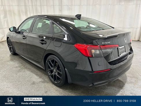 Used 2023 Honda Civic Sport image 6
