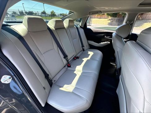 Used 2025 Honda Accord Touring image 30